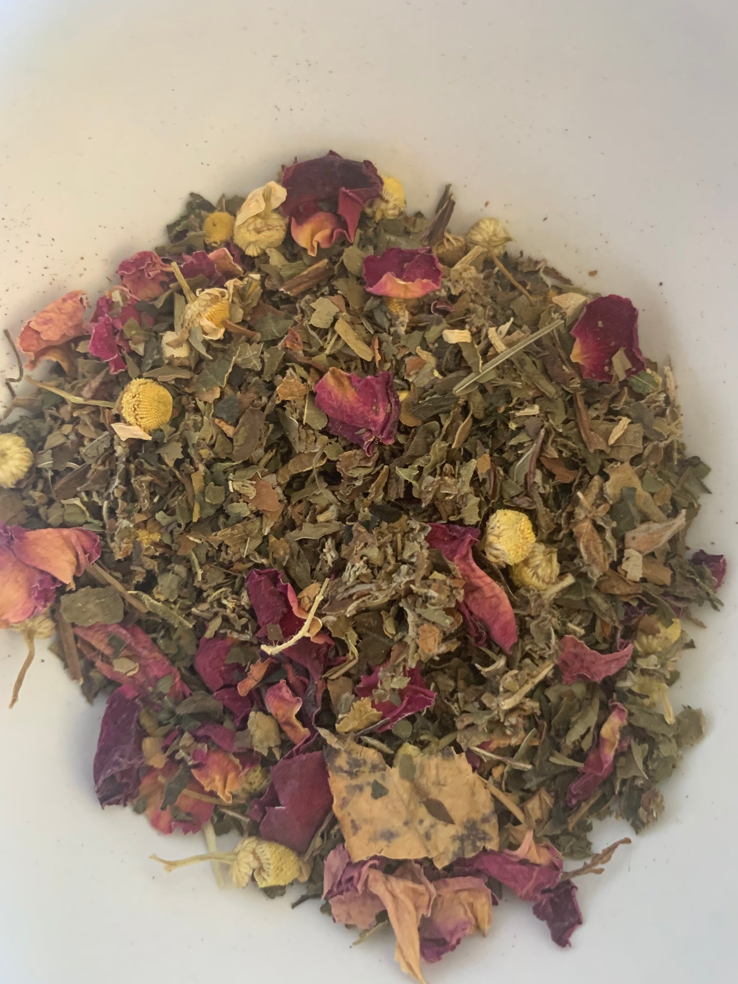 Packed full of goodness. Herbs known to support stomach complaints like PMT, irritable bowel and general icky tummies.