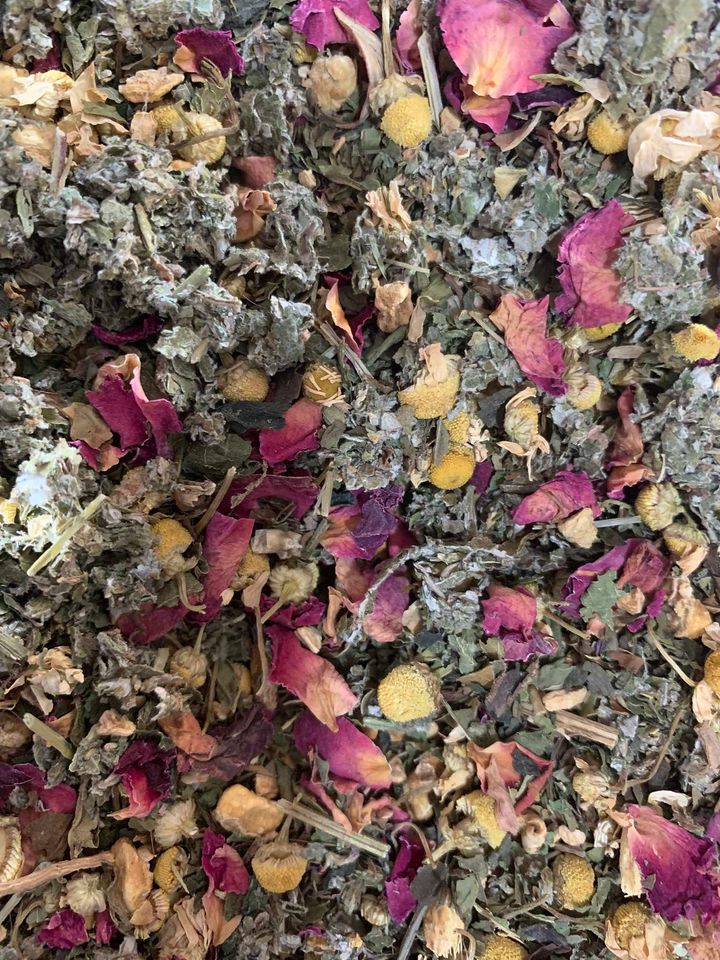 herbal loose tea, peppermint, chamomile, stinging nettle, raspberry leaf, rose petals and ginger